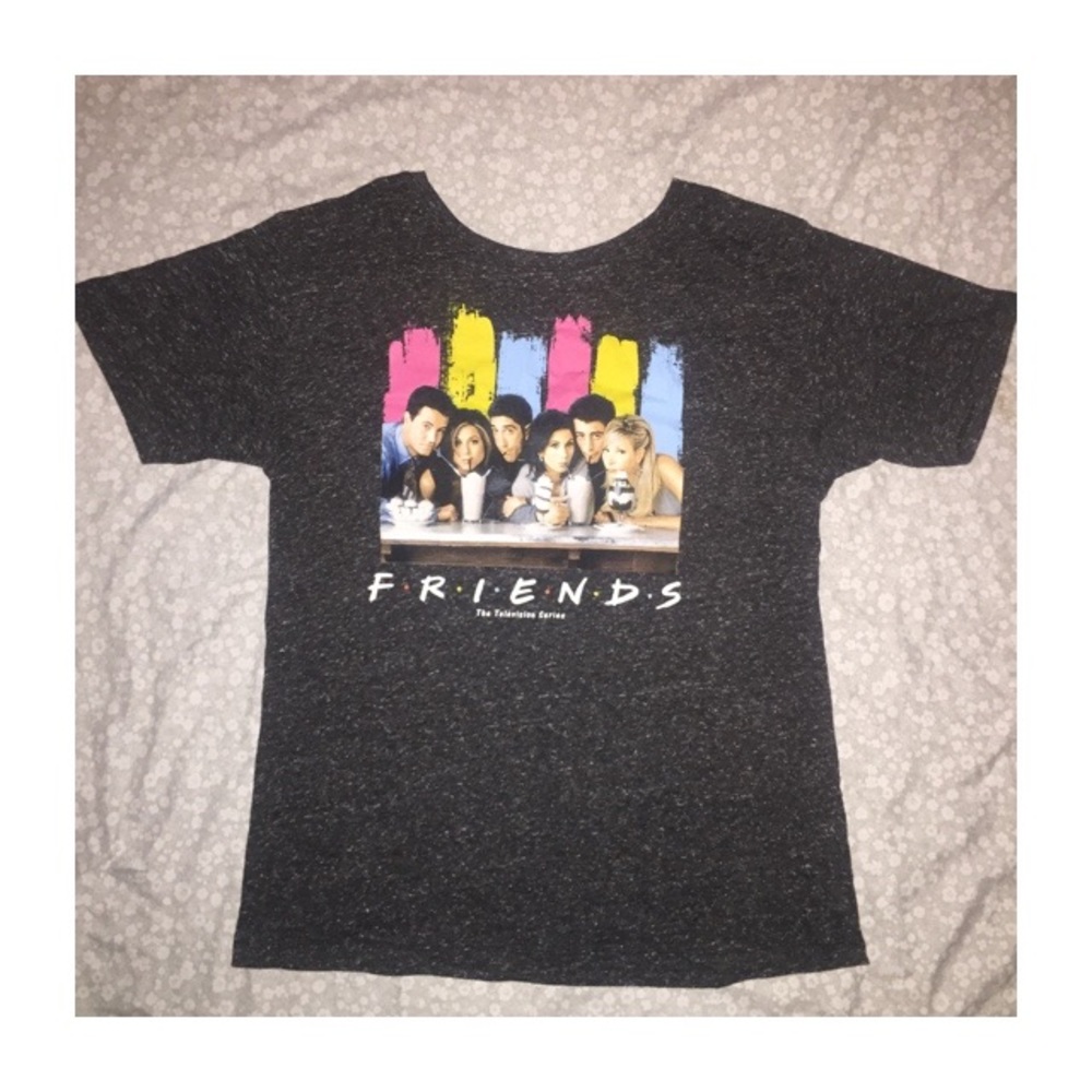 Friends shirt❣️